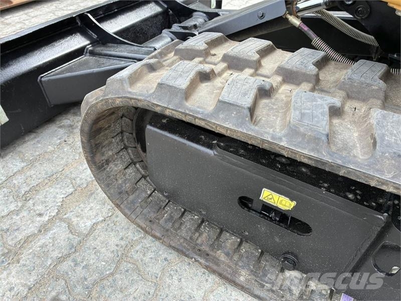 CAT 303E CR Mini rýpadla < 7t