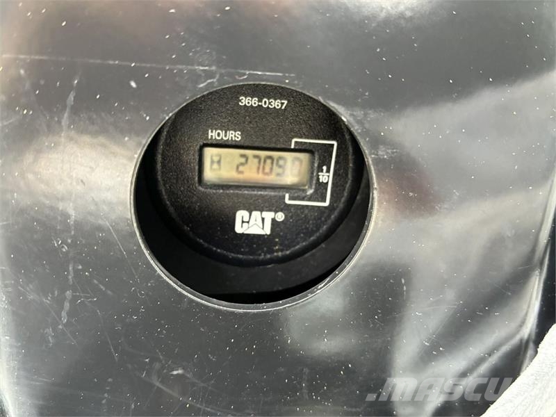 CAT 303E CR Mini rýpadla < 7t