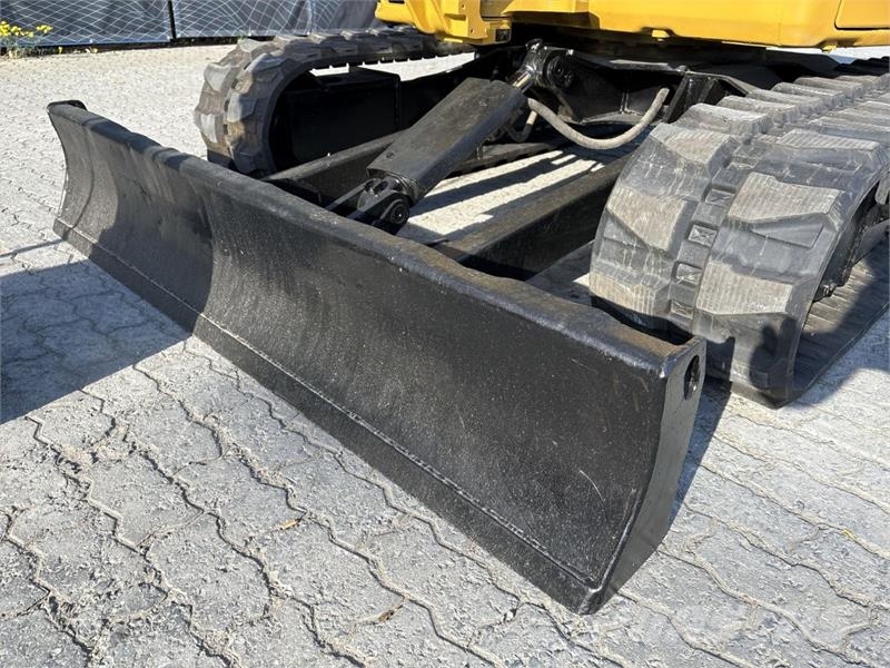 CAT 305E2 CR Minibagger < 7t