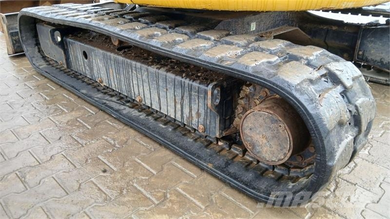 CAT 305E2 CR Mini rýpadla < 7t