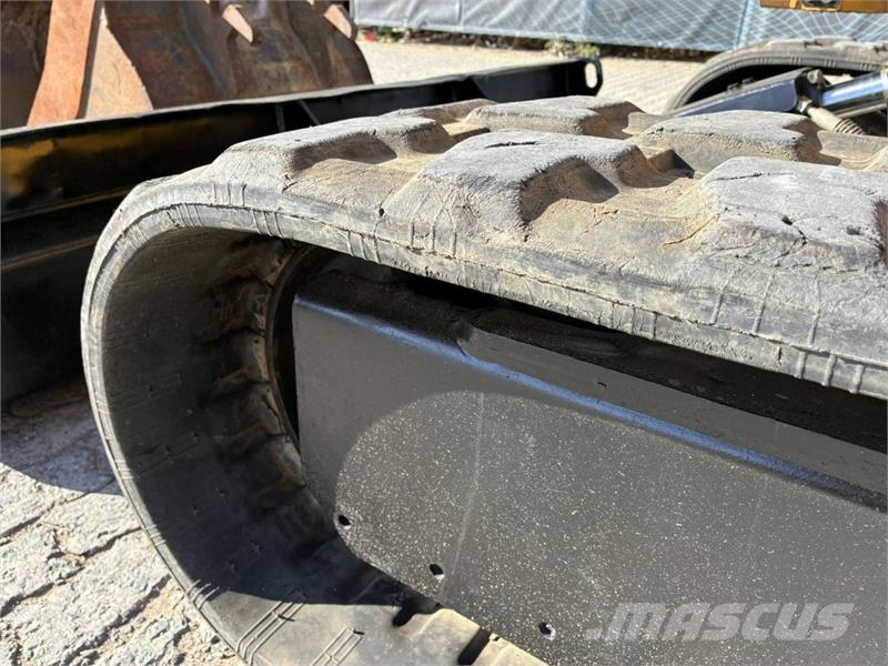 CAT 305E2 CR Mini rýpadla < 7t
