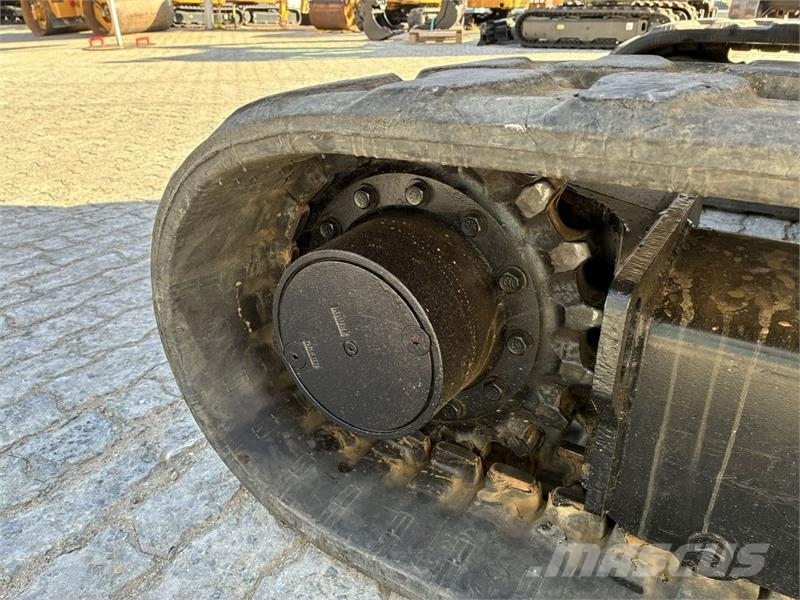 CAT 305E2 CR Mini rýpadla < 7t
