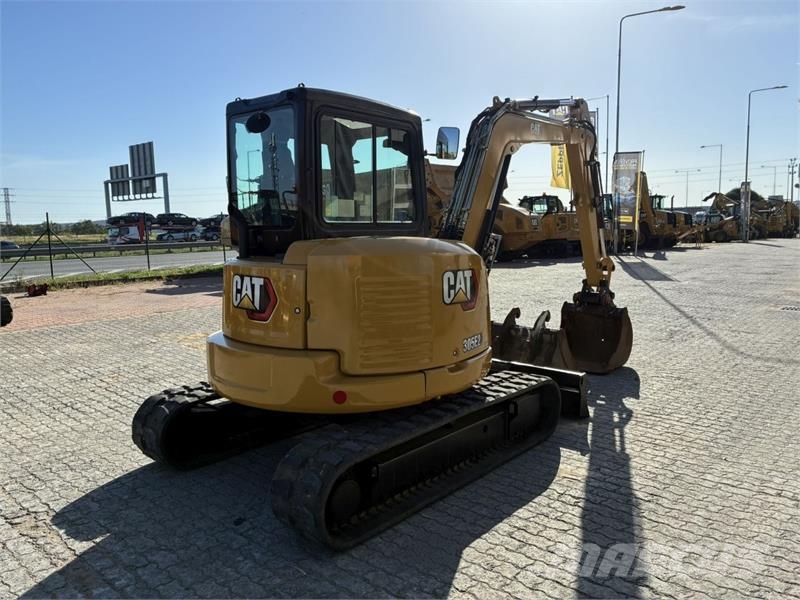 CAT 305E2 CR Mini rýpadla < 7t