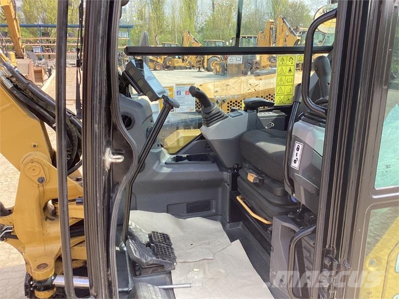 CAT 306 Mini rýpadla < 7t