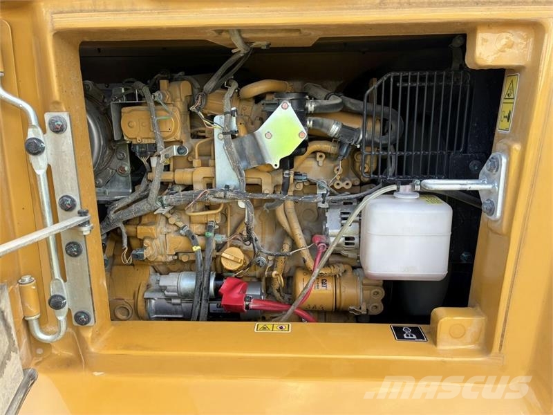 CAT 308 Rupsgraafmachines