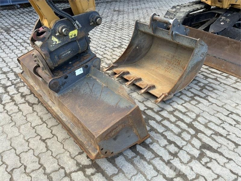 CAT 308 Bageri gusjeničari