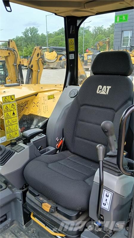 CAT 310 Pásové rýpadlá