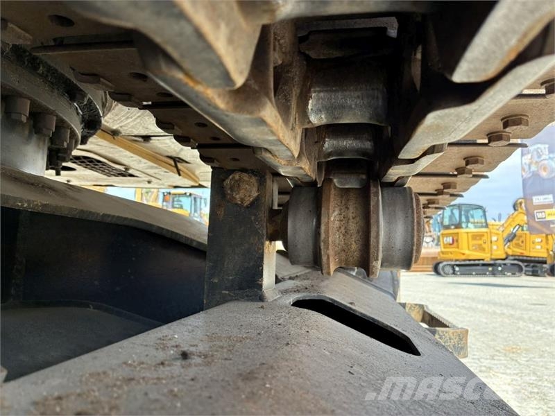 CAT 311F LRR Pásové rýpadlá