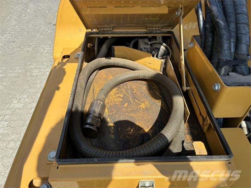 CAT 311F LRR Pásové rýpadlá