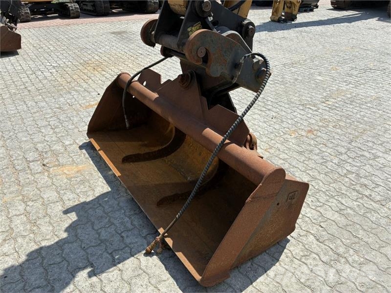 CAT 311F LRR Pásové rýpadlá