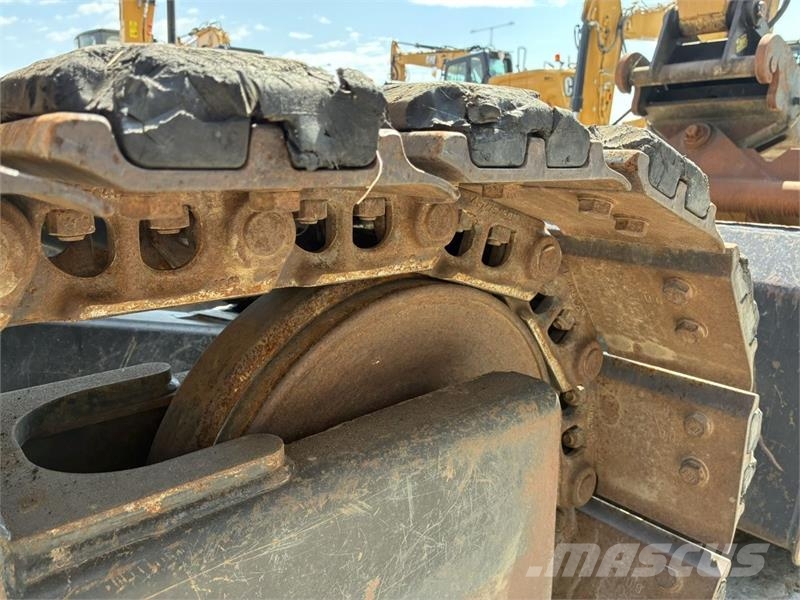 CAT 311F LRR Pásové rýpadlá