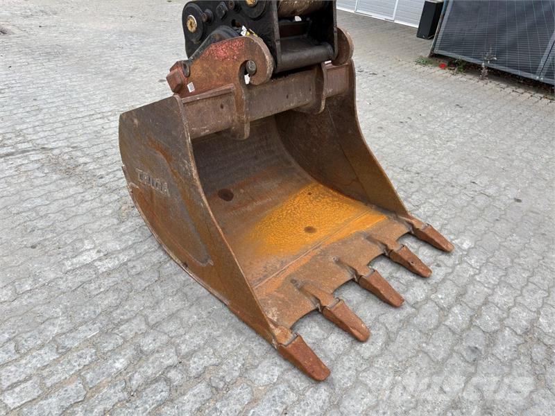 CAT 320 Telakaivukoneet