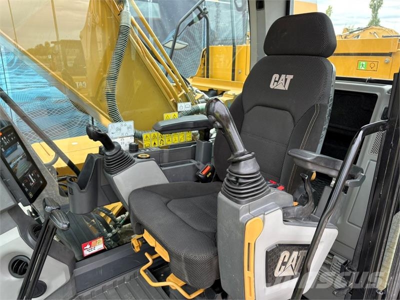 CAT 320 Telakaivukoneet