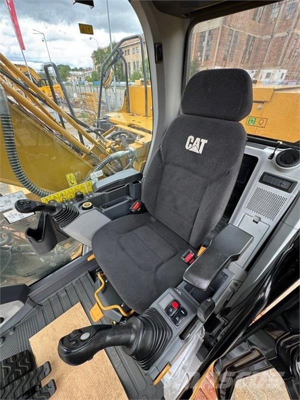 CAT 320 GC Pásové rýpadlá