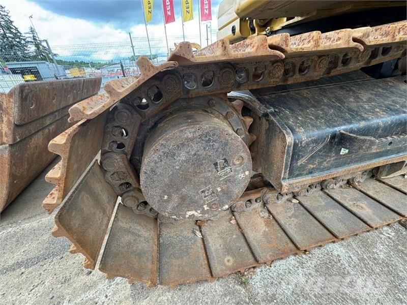 CAT 320 GC Pásové rýpadlá