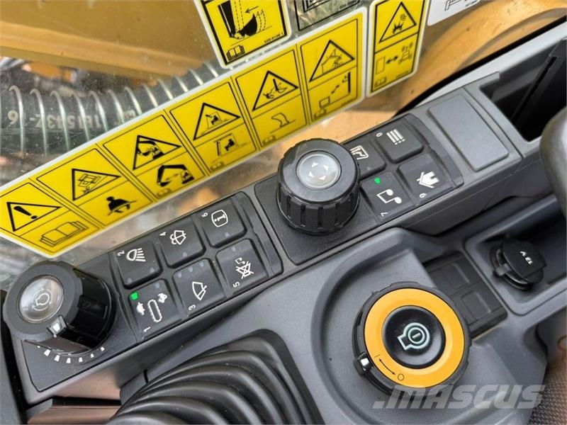 CAT 320 GC Pásové rýpadlá
