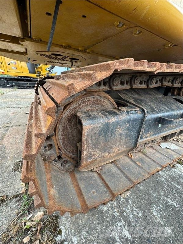 CAT 320 GC Pásové rýpadlá