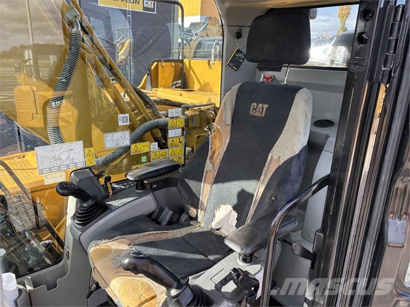 CAT 320F Crawler excavators