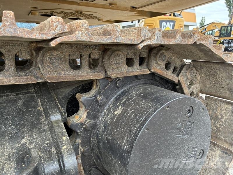 CAT 323 Excavadoras sobre orugas