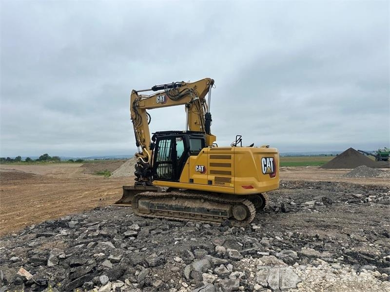 CAT 323 Excavadoras sobre orugas