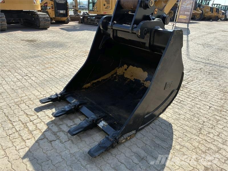CAT 330 Koparki gąsienicowe
