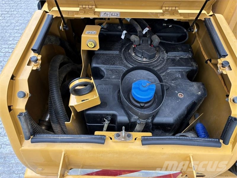 CAT 336 Pásová rýpadla