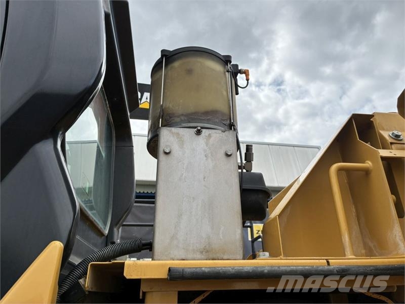 CAT 336 Pásová rýpadla