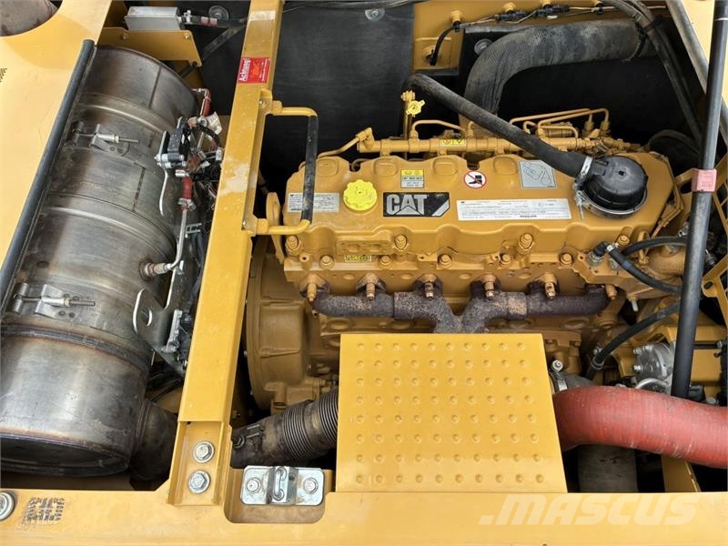 CAT 336 Pásová rýpadla