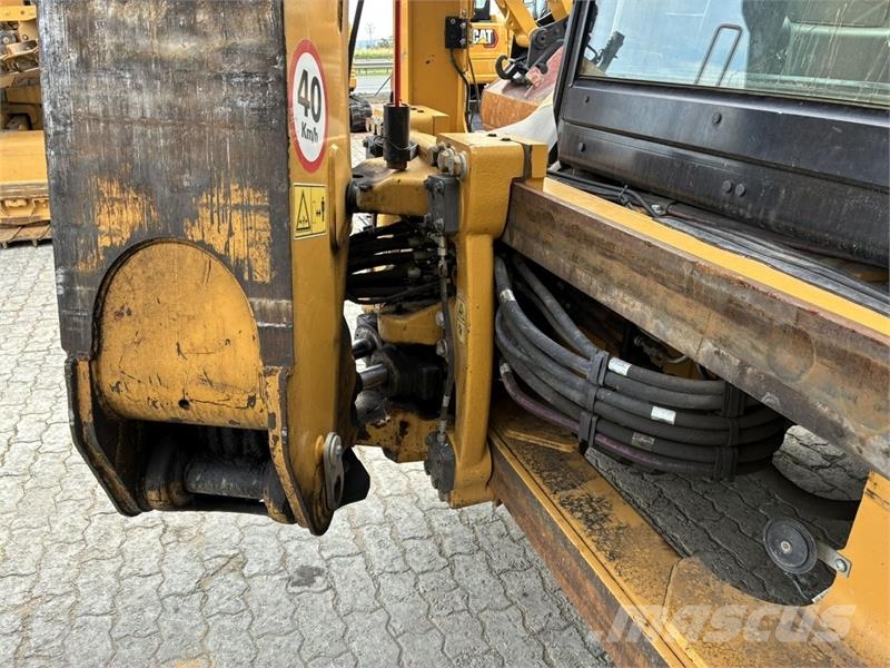 CAT 432F2 Backhoe loaders