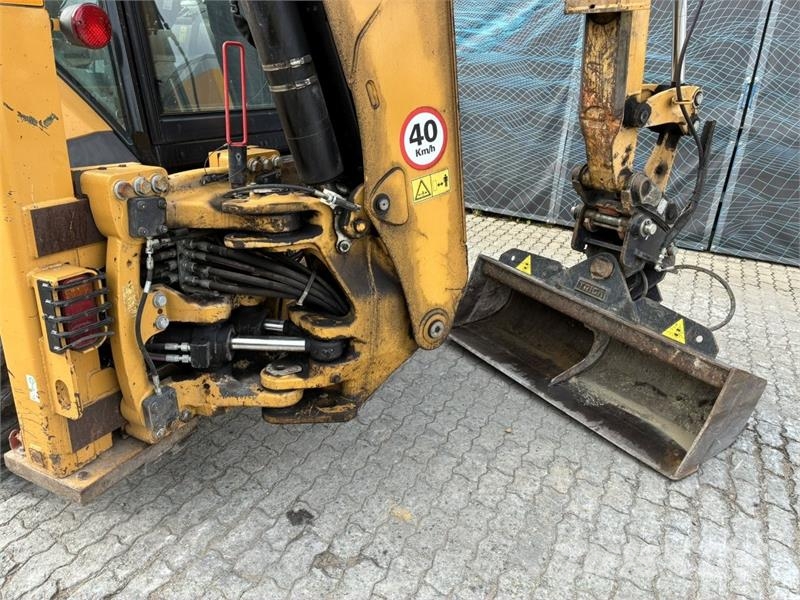CAT 432F2 Kotrórakodók