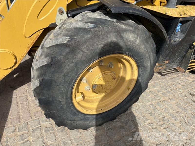 CAT 432F2 Rovokopači