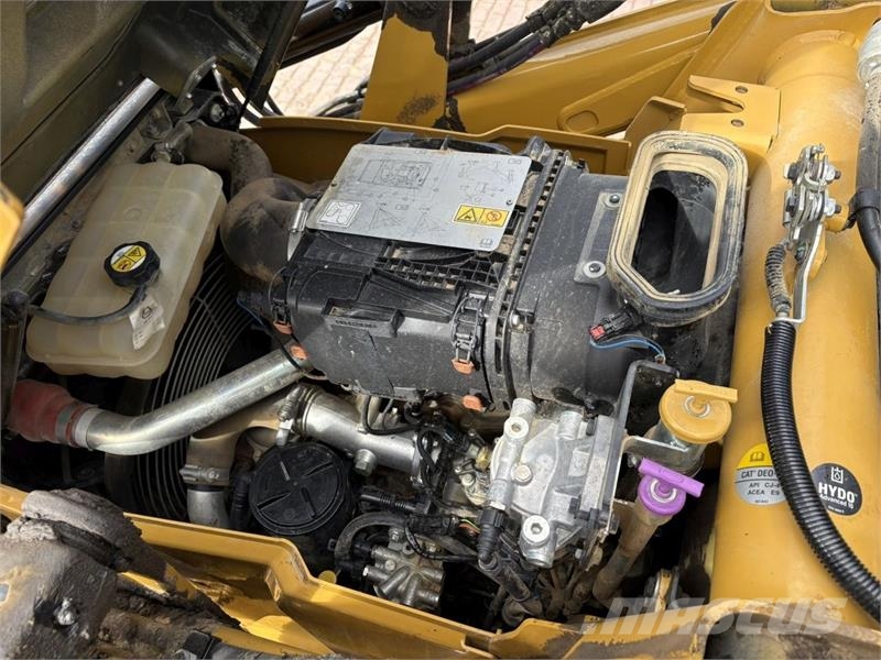 CAT 432F2 Rovokopači