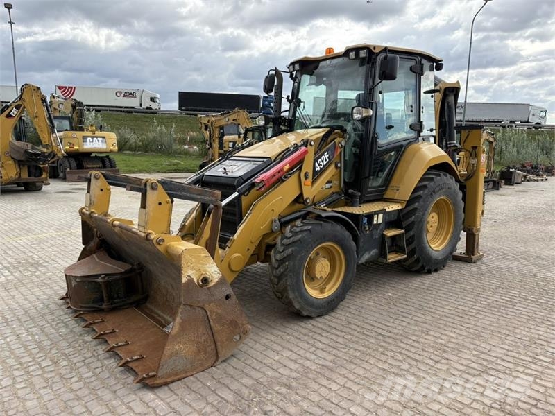 CAT 432F2 Rýpadlo-nakladače