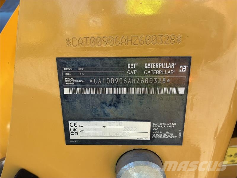 CAT 906 Mini utovarivači