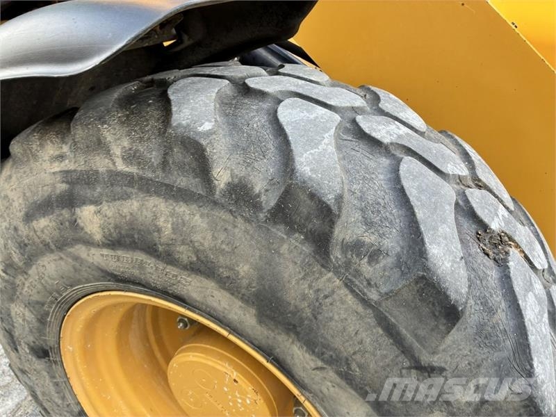 CAT 908M Palas cargadoras
