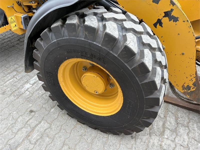 CAT 908M Minilader