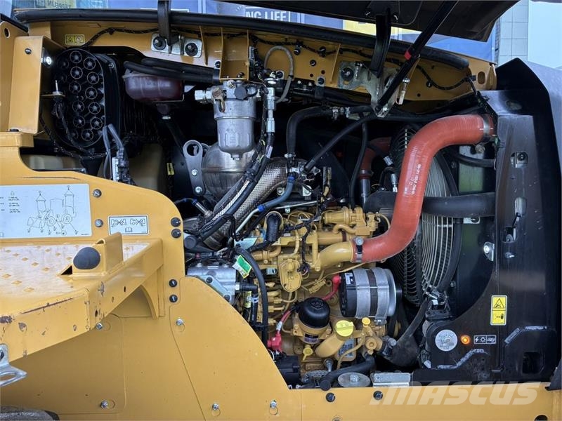CAT 914 Mini utovarivači