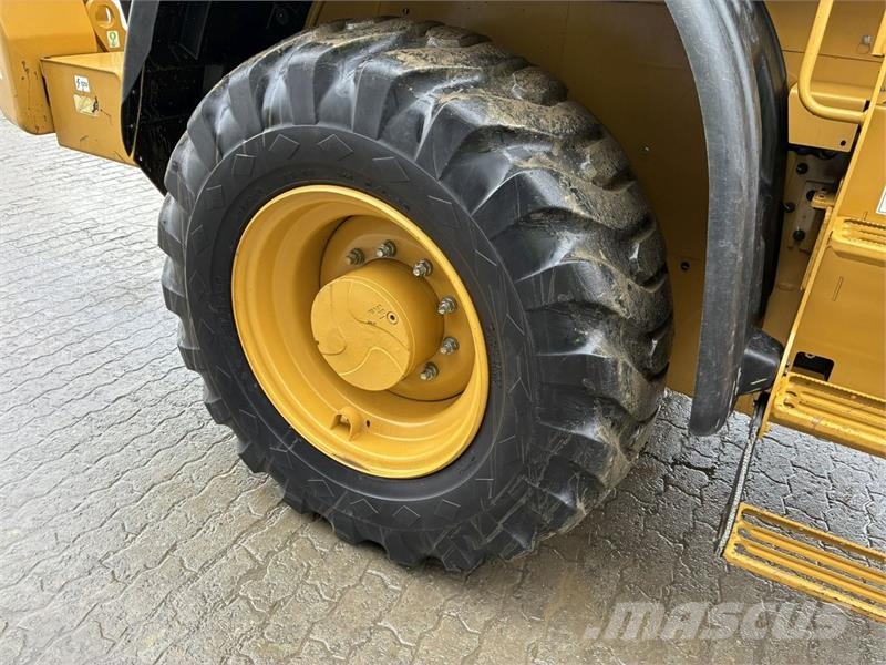 CAT 914 Mini utovarivači