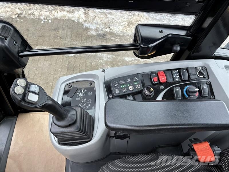 CAT 914 Mini utovarivači