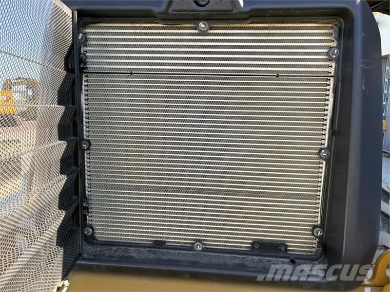 CAT 918M Mini utovarivači