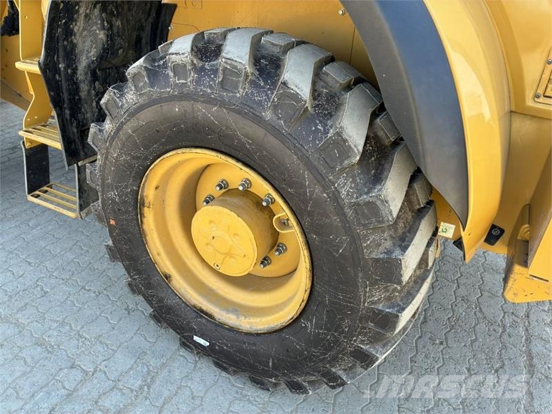CAT 918M Mini utovarivači