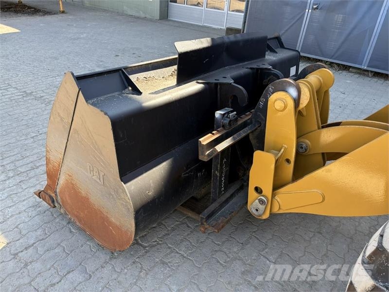 CAT 918M Mini utovarivači
