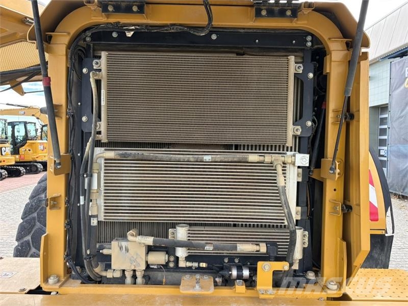 CAT 950 GC Kolové nakladače