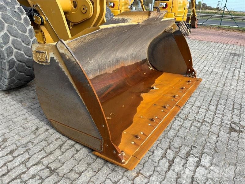 CAT 950 GC Kolové nakladače