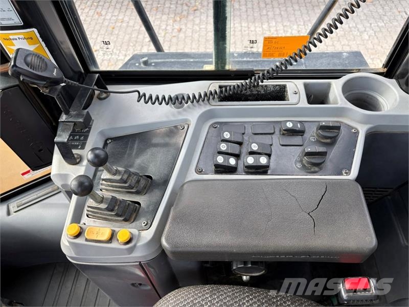 CAT 950 GC Kolové nakladače