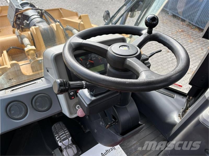 CAT 950 GC Kolové nakladače