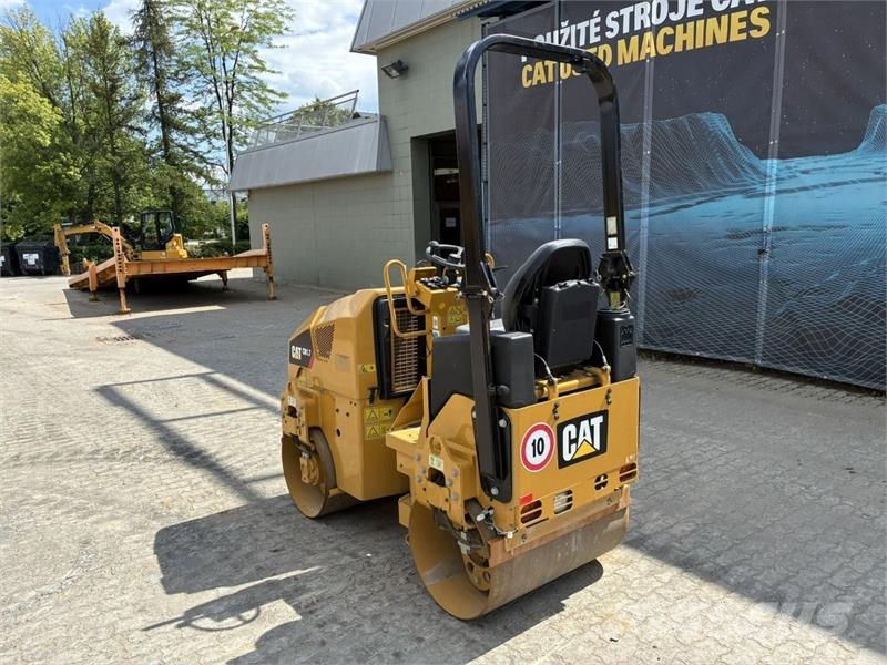 CAT CB1.7 Rouleaux tandem