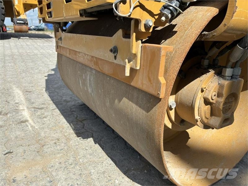 CAT CB1.7 Rouleaux tandem
