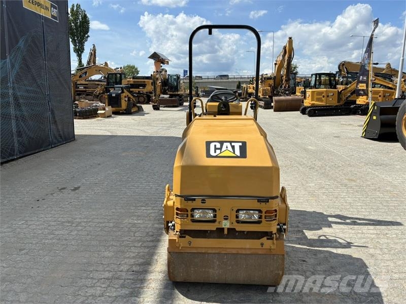 CAT CB1.7 Rouleaux tandem