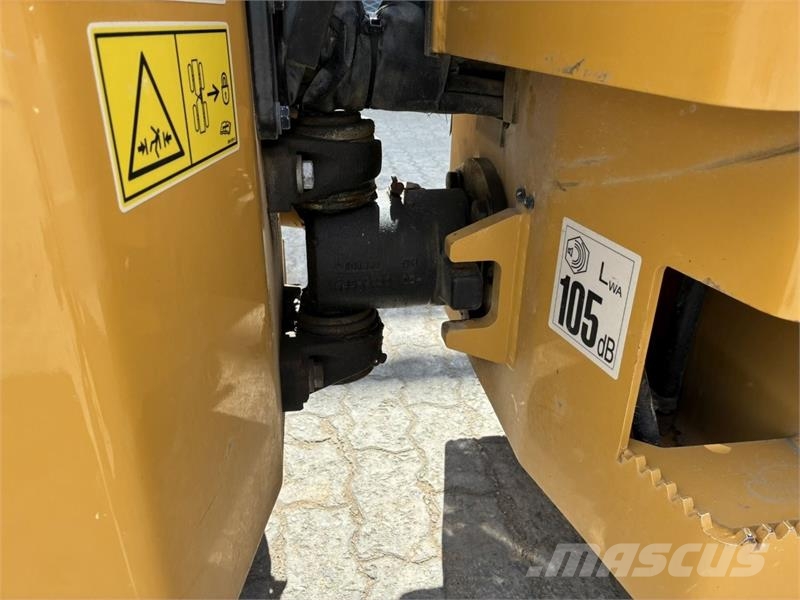 CAT CB1.7 Rouleaux tandem